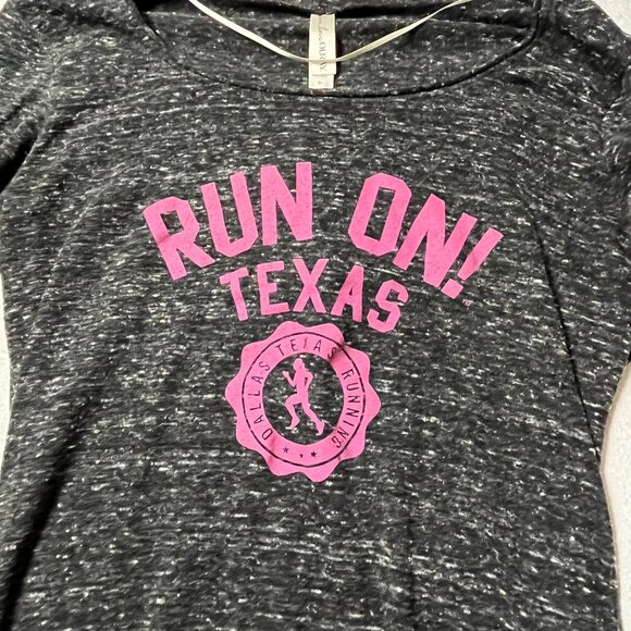 Run On Texas Women’s Hoodie Shirt – Size Medium –Polyester Blend - Good Cond - Picture 3 of 9
